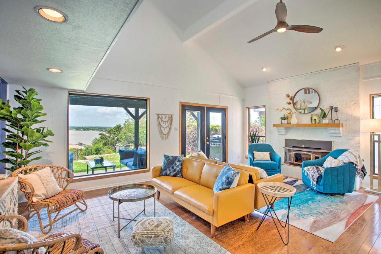 Chic Lakefront Granbury Getaway With Private Dock! المظهر الخارجي الصورة