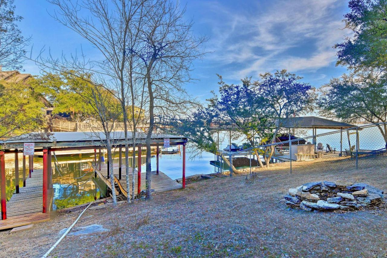 Chic Lakefront Granbury Getaway With Private Dock! المظهر الخارجي الصورة