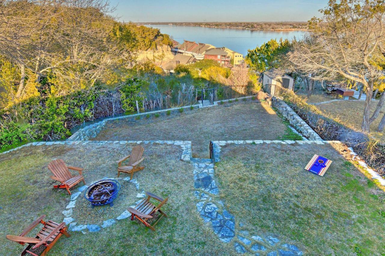 Chic Lakefront Granbury Getaway With Private Dock! المظهر الخارجي الصورة